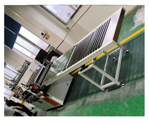 Máquina de fabricação de filtros de ar de automóvel personalizados 15KW Mini Pleat Rotary Machine 380V