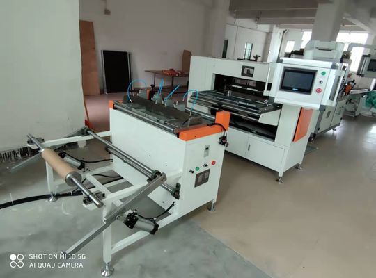 Máquinas de fabricação de filtros para automóveis de 1 kW Máquina de filtro HEPA multi-camadas multi-eixo