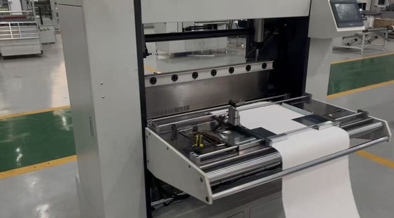Máquina de dobrar papel de filtro Série de equipamento Velocidade de alimentação 0,5 m