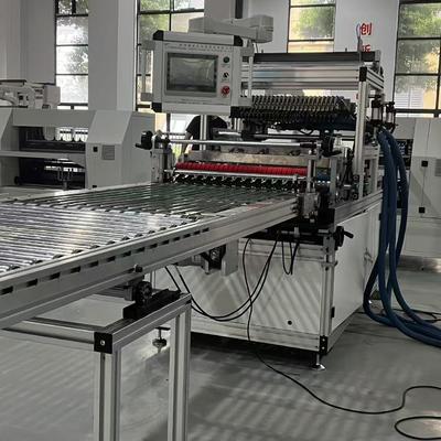 Máquina de Fabricação de Filtro de Ar com Cola de 600mm 220V Monofásica