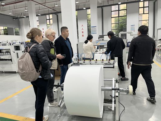 Máquina de dobrar filtros automáticos de faca para filtros de ar de camiões