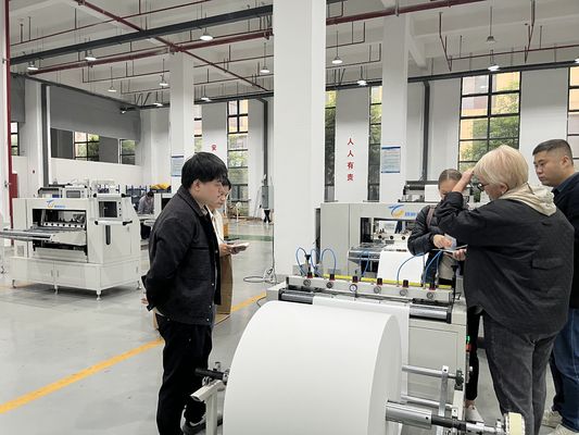 2025Y Nova Linha de Produção de Máquina de Dobrar Filtro de Ar de Papel Sem Divisão Totalmente Automática