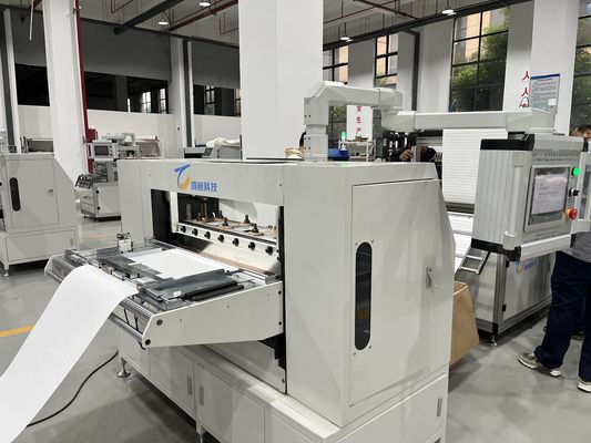 Máquina de dobragem automática controlada por CNC