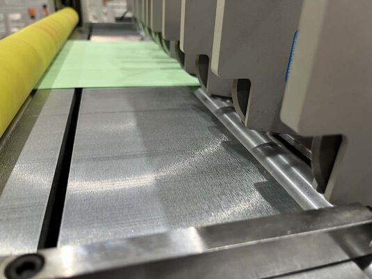 Máquina de fabricação de filtros de bolso de alta eficiência Máquina de fabricação de sacos de filtro de ar