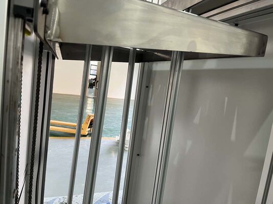 Máquina de plissagem de fibra de vidro superfina e altamente eficiente com divisórias para ambientes de salas limpas e uso de laboratório