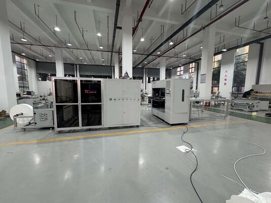 Linha de produção de filtros de fibra de vidro modular controlada por PLC para sistemas de ventilação industrial com personalização flexível