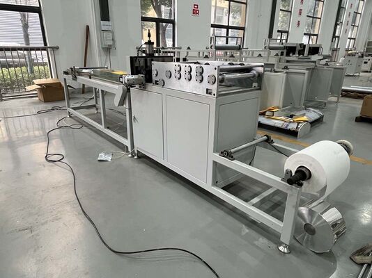 Máquinas de fabrico de plissagem de alumínio totalmente automáticas com divisórias para operações de alta capacidade e produção em grande volume